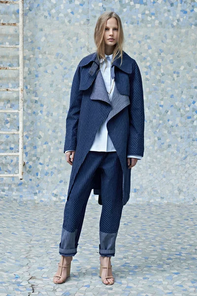 Look 2